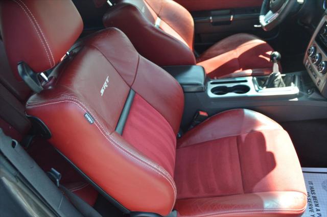 2014 Dodge Challenger SRT8