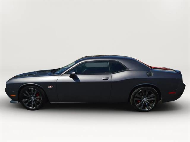 2014 Dodge Challenger SRT8