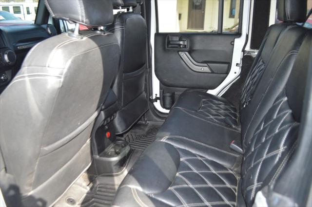 2017 Jeep Wrangler Unlimited Willy Wheeler 4x4