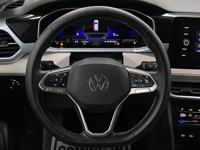 2025 Volkswagen Taos 1.5T SE