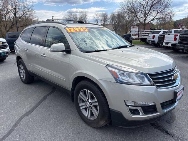 2017 Chevrolet Traverse 2LT