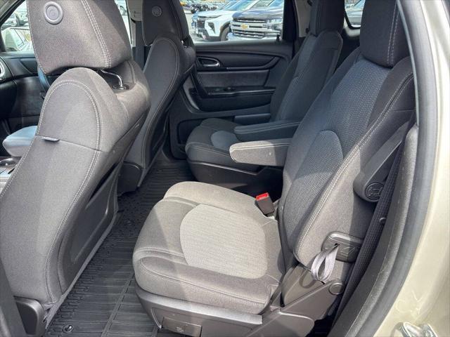 2017 Chevrolet Traverse 2LT