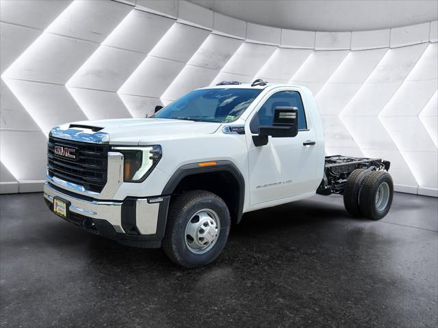 2026 GMC Sierra 3500HD Pro