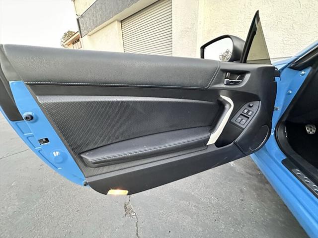 2016 Subaru BRZ Series.HyperBlue