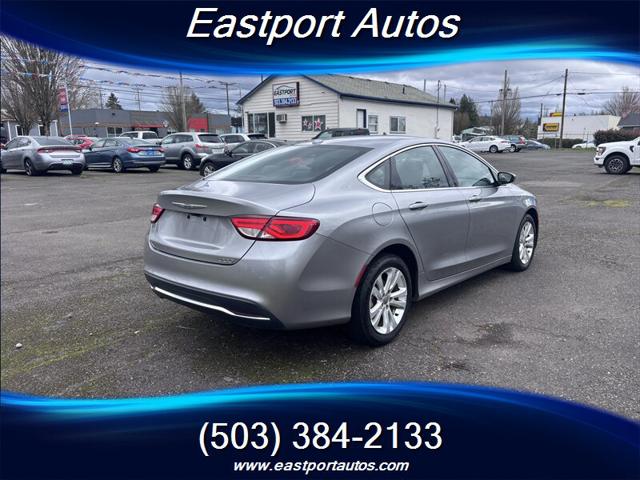 2016 Chrysler 200 Limited
