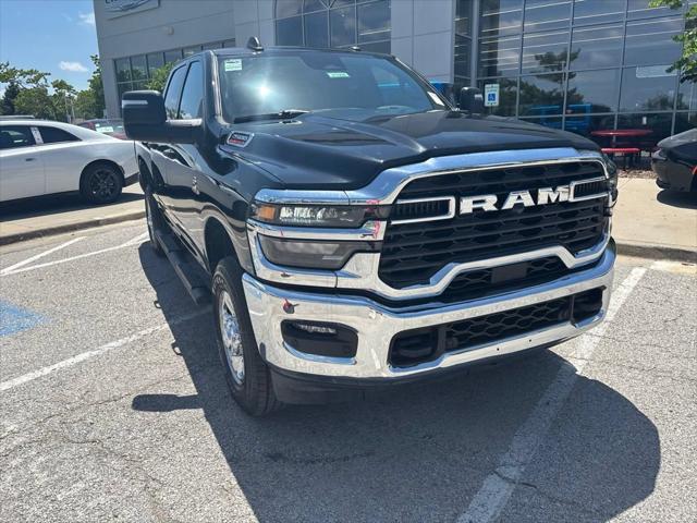 2026 Ram 2500 Tradesman Crew Cab 4x4 64 Box