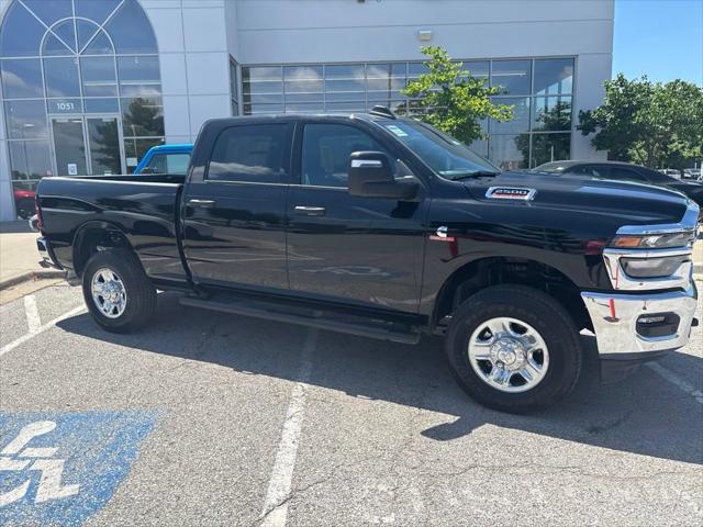 2026 Ram 2500 Tradesman Crew Cab 4x4 64 Box