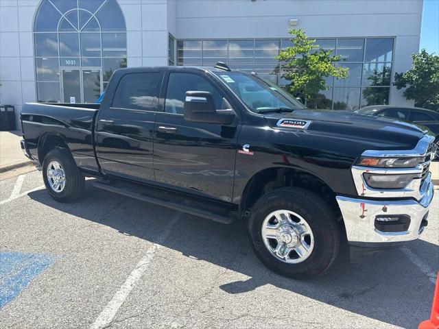 2026 Ram 2500 Tradesman Crew Cab 4x4 64 Box