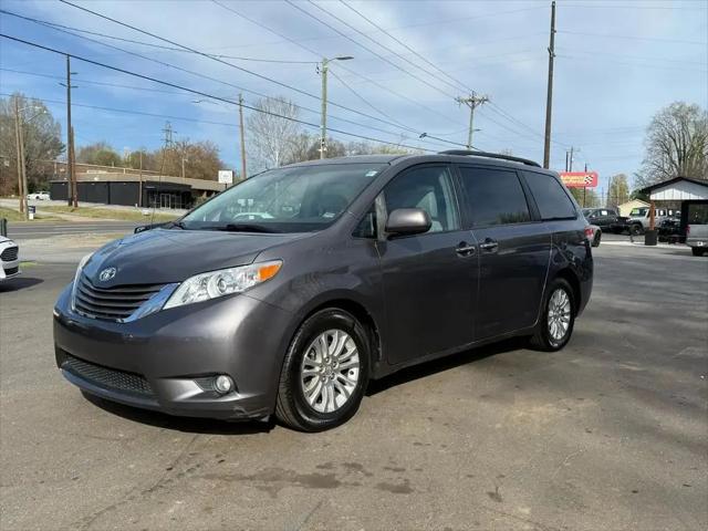 2012 Toyota Sienna XLE V6 8 Passenger for sale in Hickory, NC