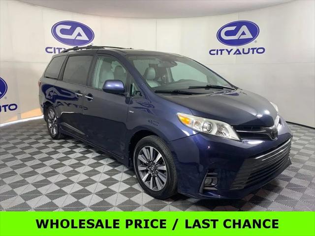 2018 Toyota Sienna XLE Premium 7 Passenger for sale in Memphis, TN