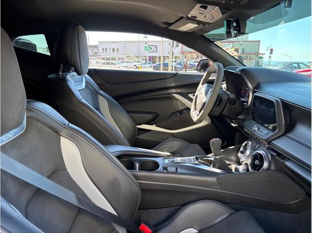 2021 Chevrolet Camaro RWD Coupe 1SS