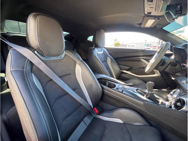 2021 Chevrolet Camaro RWD Coupe 1SS