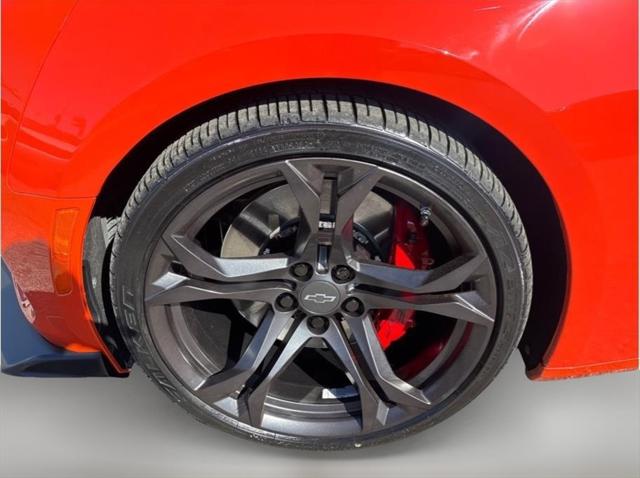 2021 Chevrolet Camaro RWD Coupe 1SS