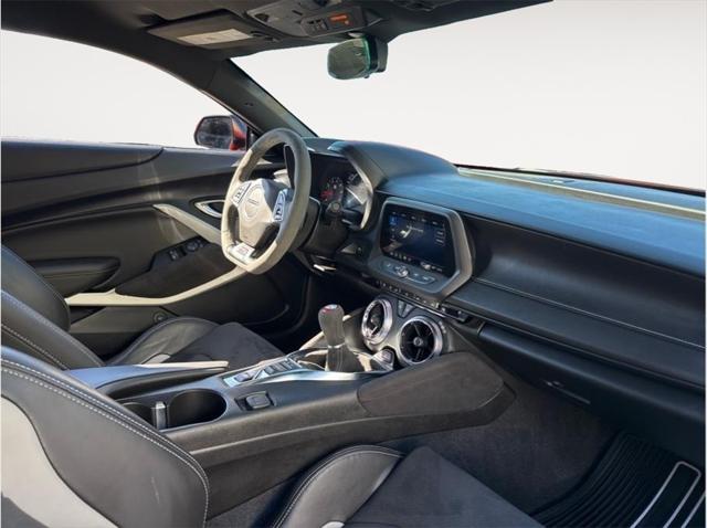 2021 Chevrolet Camaro RWD Coupe 1SS