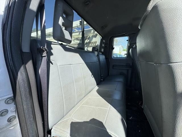 2012 Ford F-550 XL