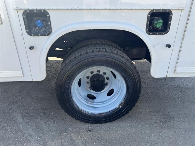 2012 Ford F-550 XL