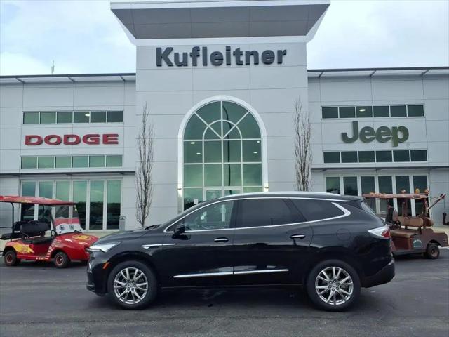 2024 Buick Enclave Essence AWD for sale in Youngstown, OH