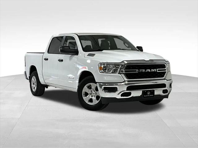 2024 Ram 1500 Lone Star Crew Cab 4x4 5'7" Box for sale in Des Moines, IA