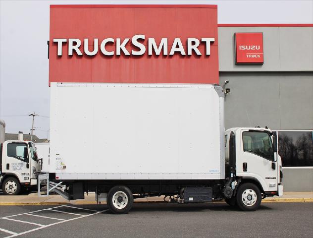 2025 Isuzu NPR Unknown