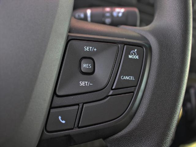 2025 Isuzu NPR Unknown