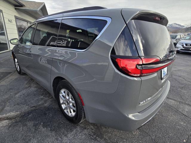 2022 Chrysler Pacifica Touring L