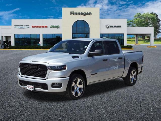 2026 RAM 1500 RAM 1500 EXPRESS CREW CAB 4X2 57 BOX