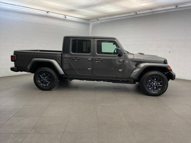 2026 Jeep Gladiator GLADIATOR 85TH ANNIVERSARY EDITION 4X4 2026 Jeep Gladiator GLADIATOR 85TH ANNIVERSARY EDITION 4X4