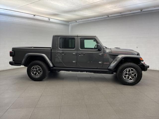 2026 Jeep Gladiator GLADIATOR SHADOW OPS 4X4