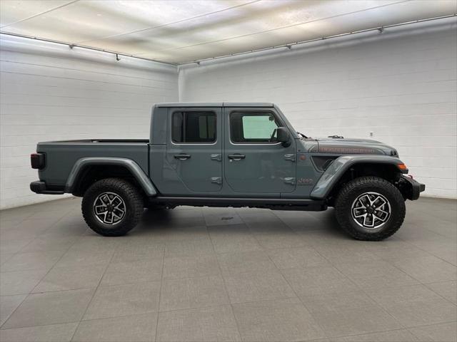 2026 Jeep Gladiator GLADIATOR SHADOW OPS 4X4 2026 Jeep Gladiator GLADIATOR SHADOW OPS 4X4