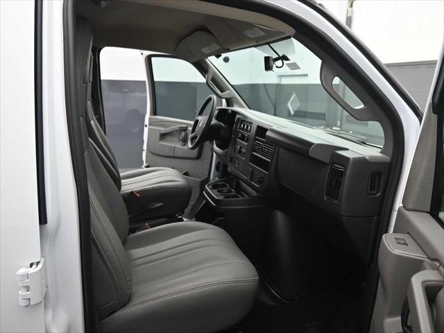 2026 GMC Savana Cargo 3500 Extended Wheelbase, Work Van, RWD