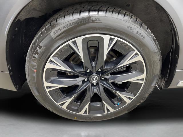 2024 Mazda X-90 Premium