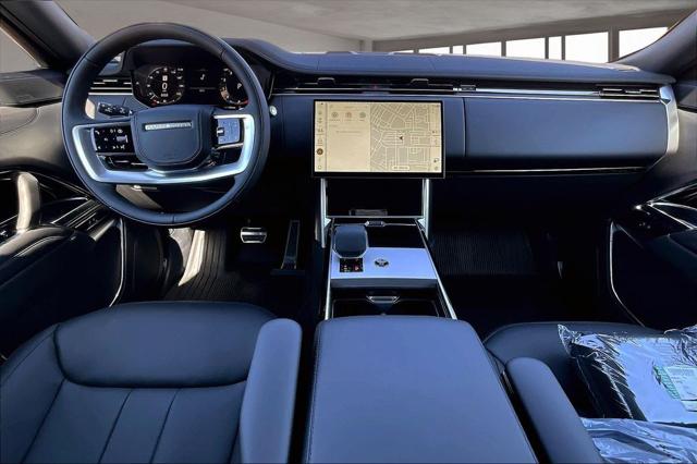 2026 Land Rover Range Rover P530 SE