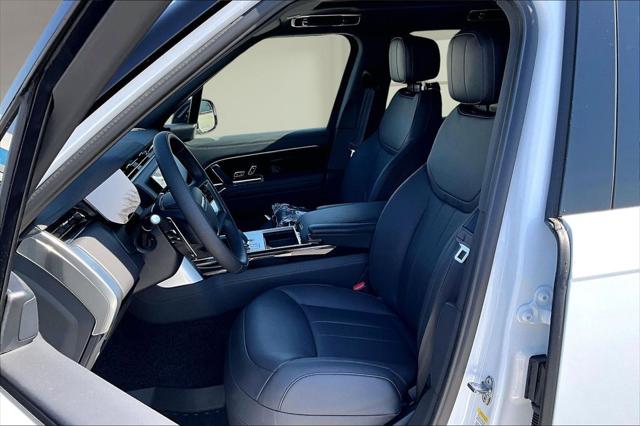 2026 Land Rover Range Rover P530 SE