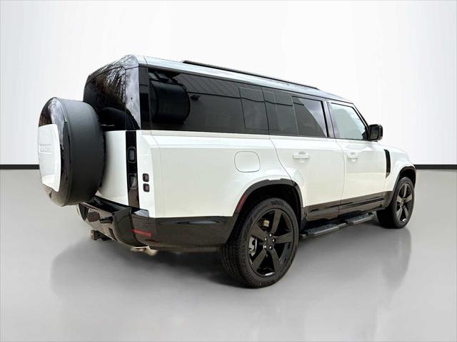 2026 Land Rover Defender P400 X-Dynamic SE