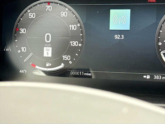 2026 Land Rover Defender P400 X-Dynamic SE