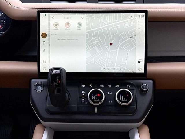 2026 Land Rover Defender P400 X-Dynamic SE