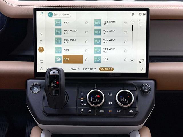 2026 Land Rover Defender P400 X-Dynamic SE