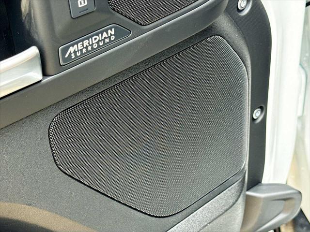 2026 Land Rover Defender P400 X-Dynamic SE