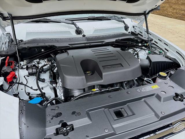 2026 Land Rover Defender P400 X-Dynamic SE