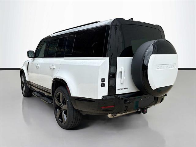 2026 Land Rover Defender P400 X-Dynamic SE