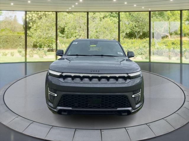 2026 Jeep Grand Wagoneer Limited Altitude 4x4