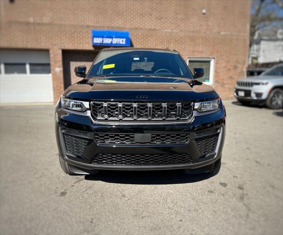 2026 Jeep Grand Cherokee GRAND CHEROKEE LAREDO ALTITUDE 4X4 2026 Jeep Grand Cherokee GRAND CHEROKEE LAREDO ALTITUDE 4X4