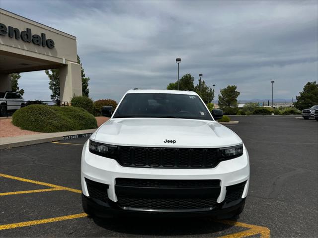 2023 Jeep Grand Cherokee L Altitude 4x4