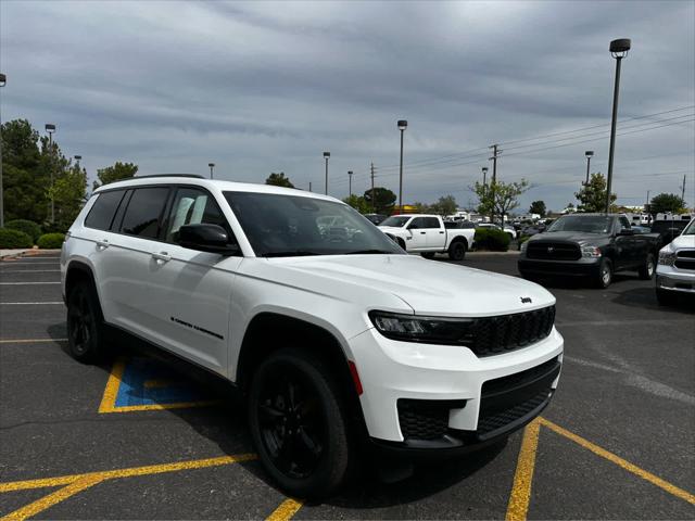 2023 Jeep Grand Cherokee L Altitude 4x4