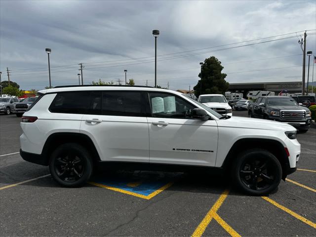 2023 Jeep Grand Cherokee L Altitude 4x4