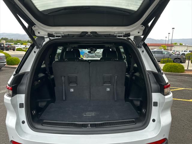 2023 Jeep Grand Cherokee L Altitude 4x4