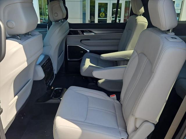 2026 Jeep Grand Wagoneer 4x4