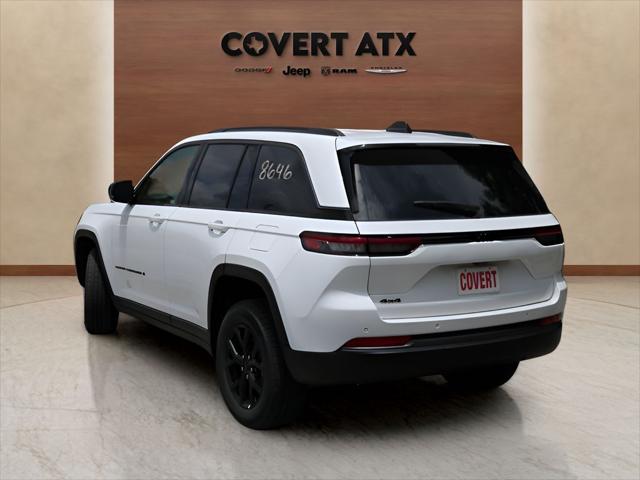 2026 Jeep Grand Cherokee Altitude 4x4
