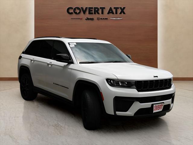 2026 Jeep Grand Cherokee Altitude 4x4