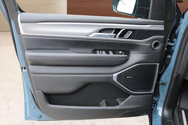 2026 Jeep Grand Wagoneer Upland